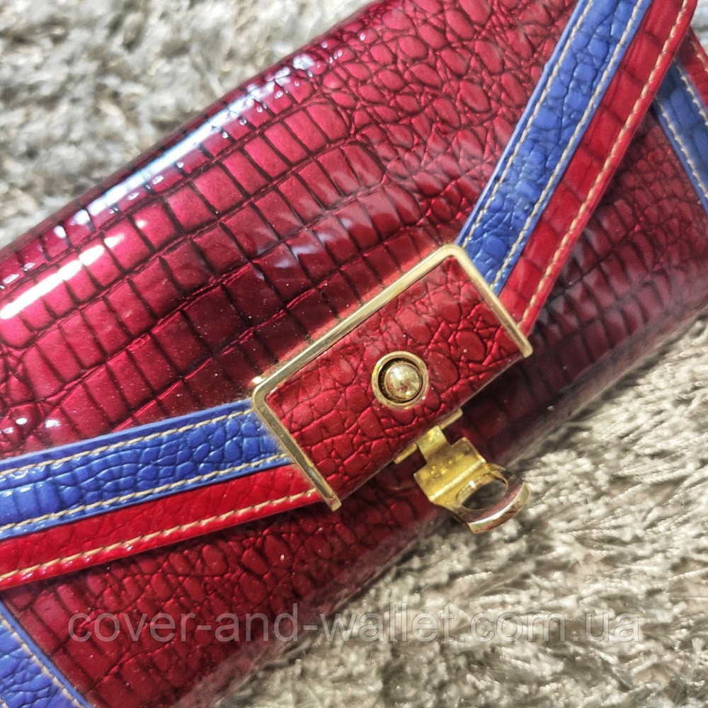 Красивий глянсовий жіночий гаманець із натуральної шкіри бордового кольору Beth Cat Київ - фото 2