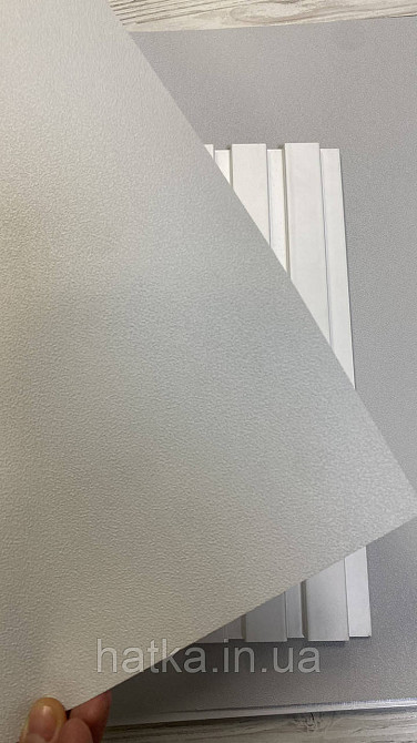 Шпалери метрові вінілові на флізеліні A.S.Creation Elite of Shades1.06x10 однотон світлий сірий 78653-2 Київ - фото 6