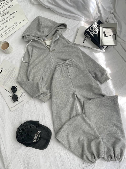 Женский прогулочный оверсайз костюм: кофта на молнии и штаны турецкая трехнить петля Меланж Одесса - изображение 4