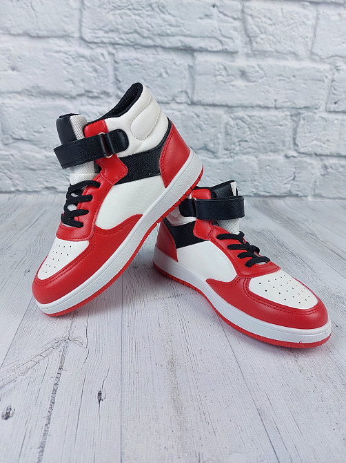 Дитячі демісезонні кросівки хайтопи червоно-білі для хлопчиків 31,33,34,36 Миколаїв - фото 4