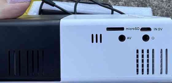 Проектор HD1080p LED projector. Київ