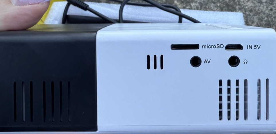 Проектор HD1080p LED projector. Київ - фото 1