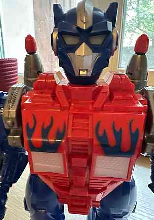 Інтерактивний робот Оптімус Прайм висотою 23 см. Київ