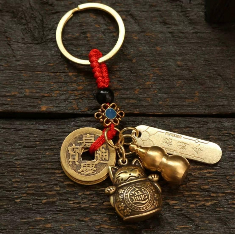 Брелок кот удачи с монетами и тыквой, металлический талисман Feng Shui для ключей Киев - изображение 1