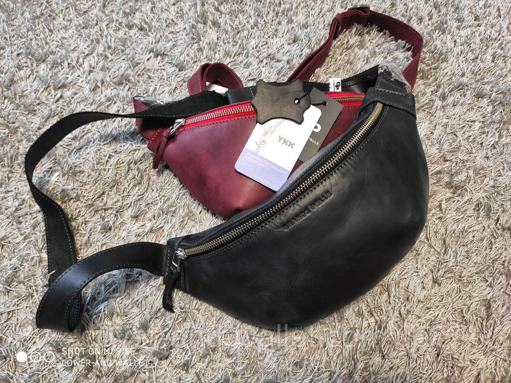 Стильна жіноча бордова сумка бананка з натуральної шкіри Grande Pelle 741623 Київ - фото 5