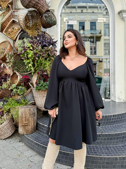 Жіноче романтичне плаття батал з декольте щільна костюмка Чорний, 50/52 Одеса - фото 1