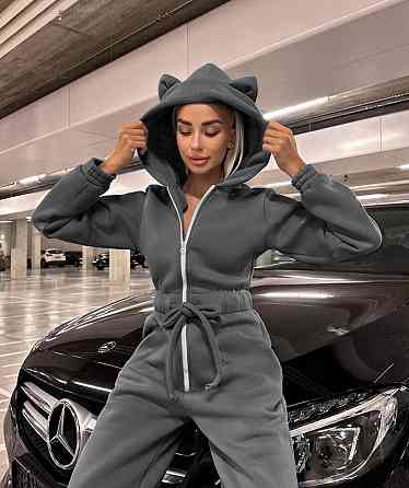 Женский стильный теплый комбинезон с ушками трехнить на флисе Графит, 40/42 Одесса