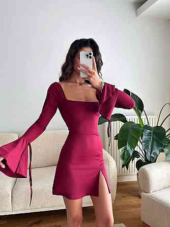 Жіноча облягаюча базова сукня з квадратним вирізом мікродайвінг Одеса