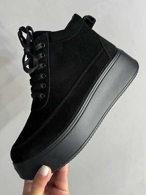 Ботинки женские Hengji 280-6 зимние на меху на темной подошве замшевые черные, 38, 24 см Киев - изображение 3