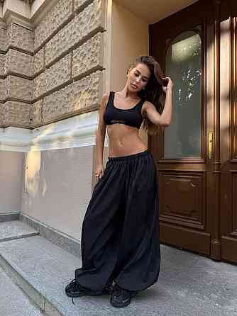 Жіночі широкі оверсайз штани Аладіни з плащівки Одеса