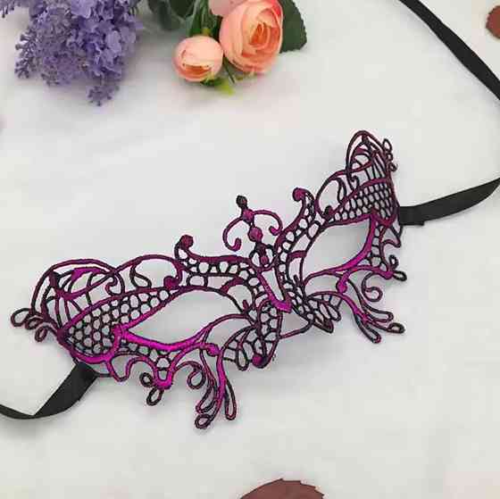 Ажурна маска на обличчя one size рожевий Київ