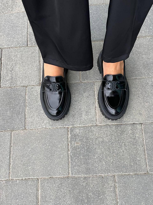 Туфли женские KATI SHOES черные лакированные натуральная кожа на низком ходу размер 36-40 (305) Коломия - фото 6