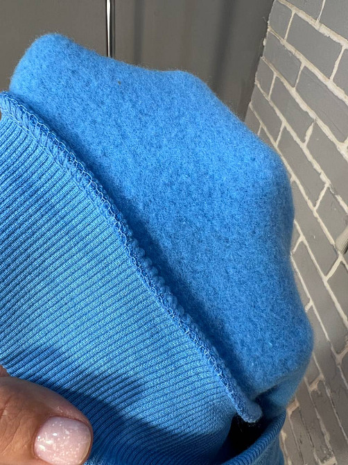 Свитшот женский Quzen 488 надпись впереди long beach флис утепленный голубой, голубой, L Киев - изображение 4