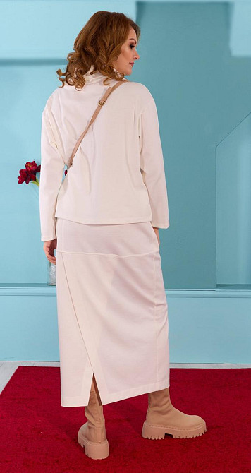 Костюм из ткани джерси с юбкой (48) Киев - изображение 3