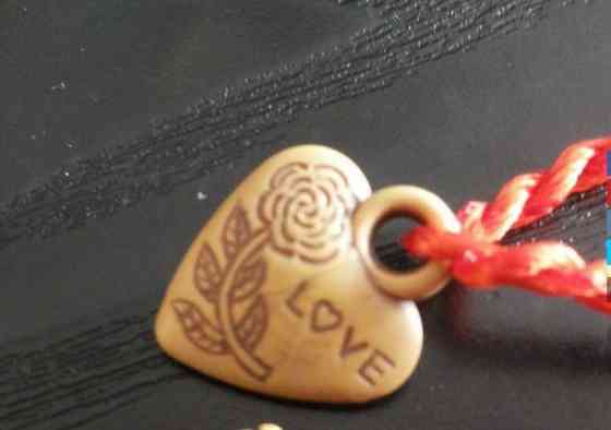 Браслет с сердечком оберег 19 см красный Киев