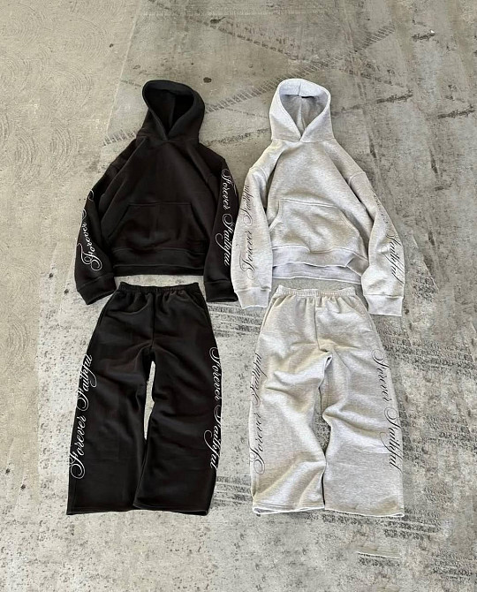 Жіночий трендовий костюм-двійка з написами двонитка Чорний, 46/48 Одеса - фото 1