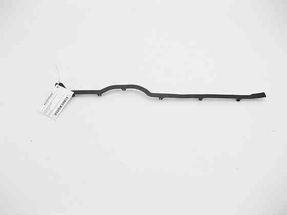 Mercedes-Benz  A2107370235 Пластикова планка кріплення ущільнювача на задніх правих дверях E-Class W210 Одесса