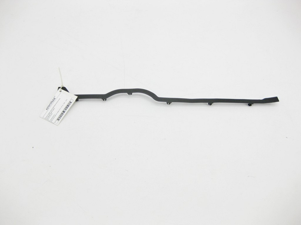 Mercedes-Benz  A2107370235 Пластикова планка кріплення ущільнювача на задніх правих дверях E-Class W210 Одесса - изображение 4