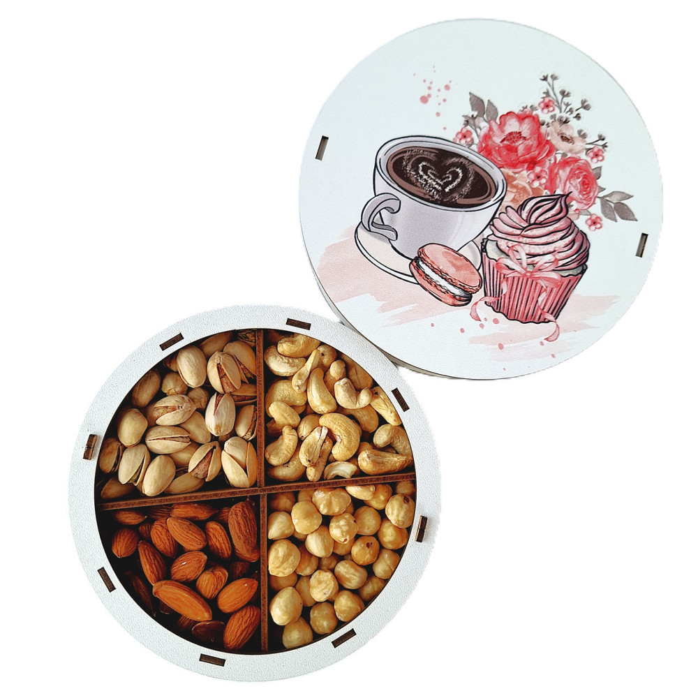 Набір горішків в дерев'яній коробочці 300 г Чашечка Одеса - фото 1