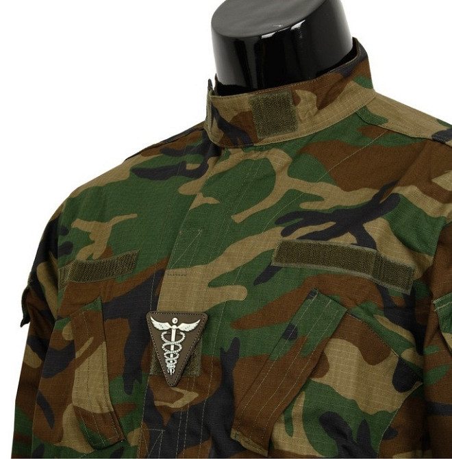 Шеврон 3D PVC на липучке Mil-Tec 16830801 “Medical