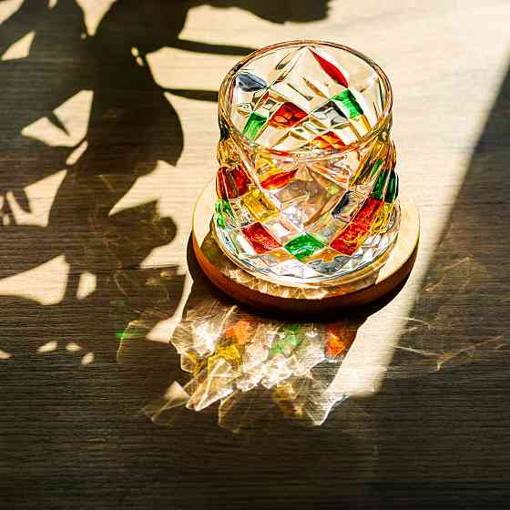 Yiwu Склянка дзиґа для віскі 300 мл з бамбуковою підставкою Киев