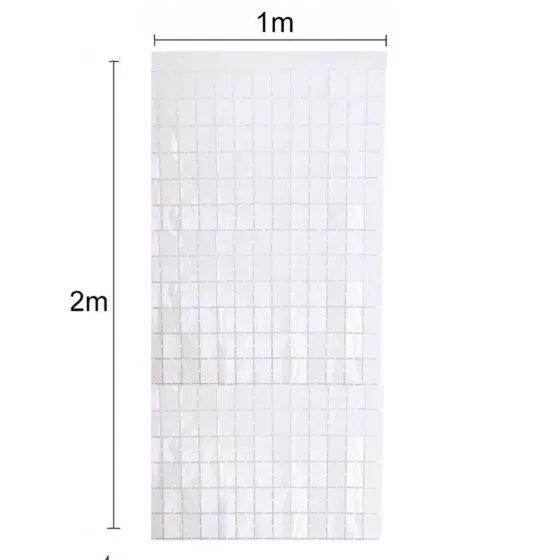 Дождик для фотозоны кубиками 2 м на 1 м белый Киев
