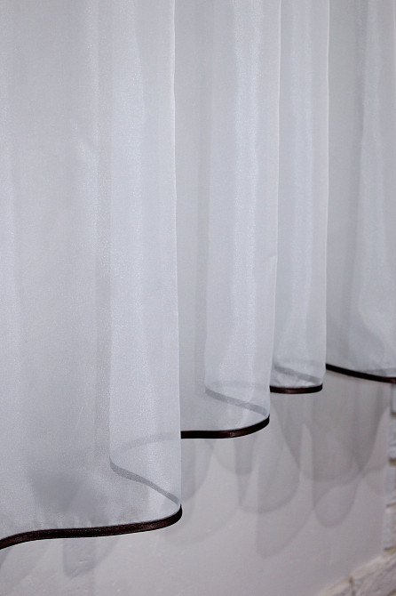 Кухонний комплект VR-Textil № 051к тюль і шторки з підв'язками венге з білим 280х170 см (50-491) Київ - фото 4