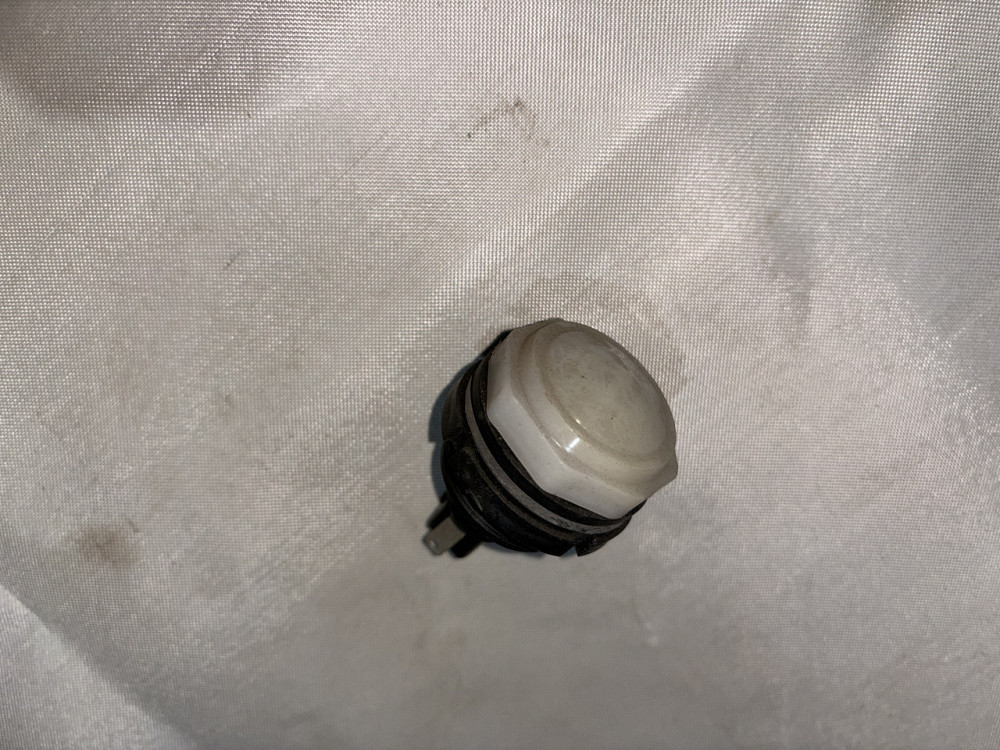 Арматура светосигнальная АЕ (белая). Харьков - изображение 1