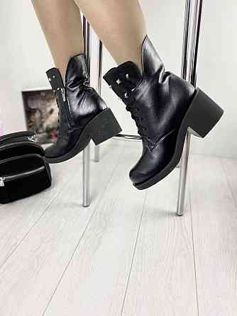 Черевики жіночі LaDi чорні натуральна шкіра зима 36р. 37р. (2211) Коломыя