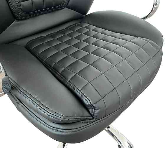 Офісне крісло керівника Tehforward Tesla хром Anyfix Чорний Дніпро