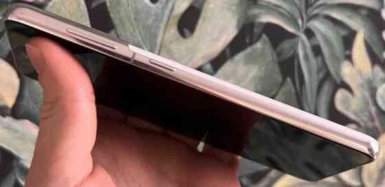 Смартфон Samsung S21 256Gb. G991B / DS 5G Neverlock 2SIM Silver. Киев