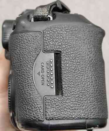 Canon 5D Mark III + оригинальный бустер BG-E11 Харьков