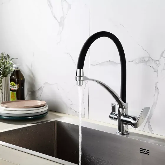 Змішувач для кухні під фільтр Frap F4369 з гнучким виливом, хром/чорний Київ