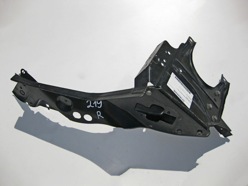 Mercedes-Benz  A2196200428 Окуляр правої фари верхня частина CLS C219 Одеса - фото 3