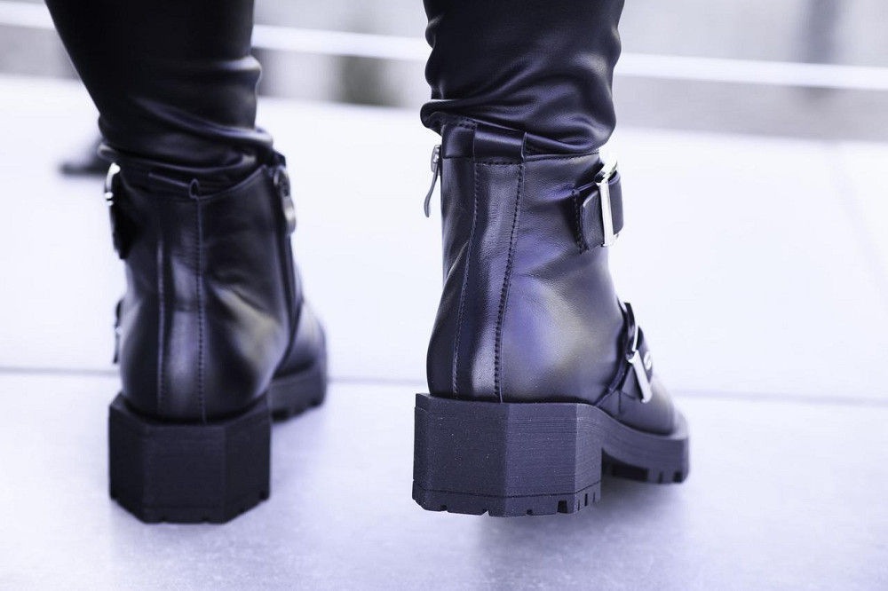 Черевики жіночі шкіряні демісезонні весна-осінь на низькому ходу чорні (2761) р. 38-40 / Череви Коломыя - изображение 7