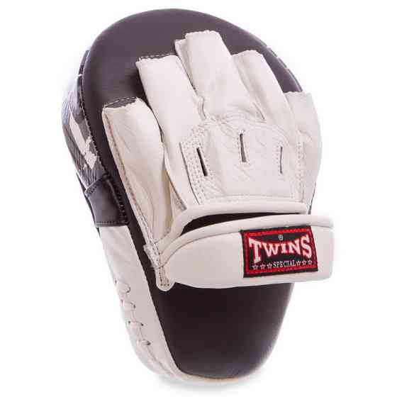 Лапа вигнута для боксу та єдиноборств TWINS PML10 розмір 18x27x4,5 см чорний-білий Київ