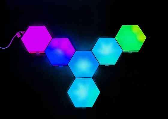 VALESO Світлодіодна настінна лампа "Соти" Коломыя