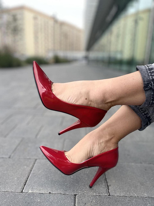 Туфлі жіночі LAVINI червоні шкіра лакована каблук 10см розмір 35 (3730) Коломия - фото 7