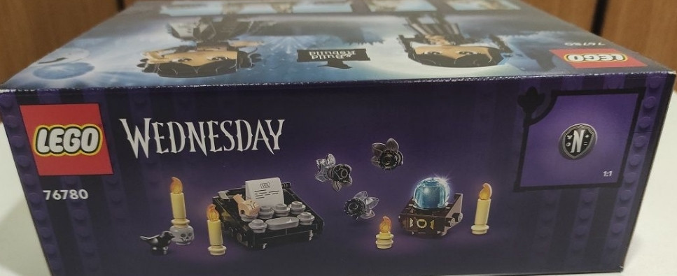 Конструктор LEGO Wednesday 76780 Фігурка Wednesday Addams (702 Деталі) Київ - фото 2