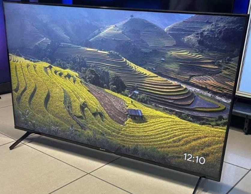 Телевизор: 65