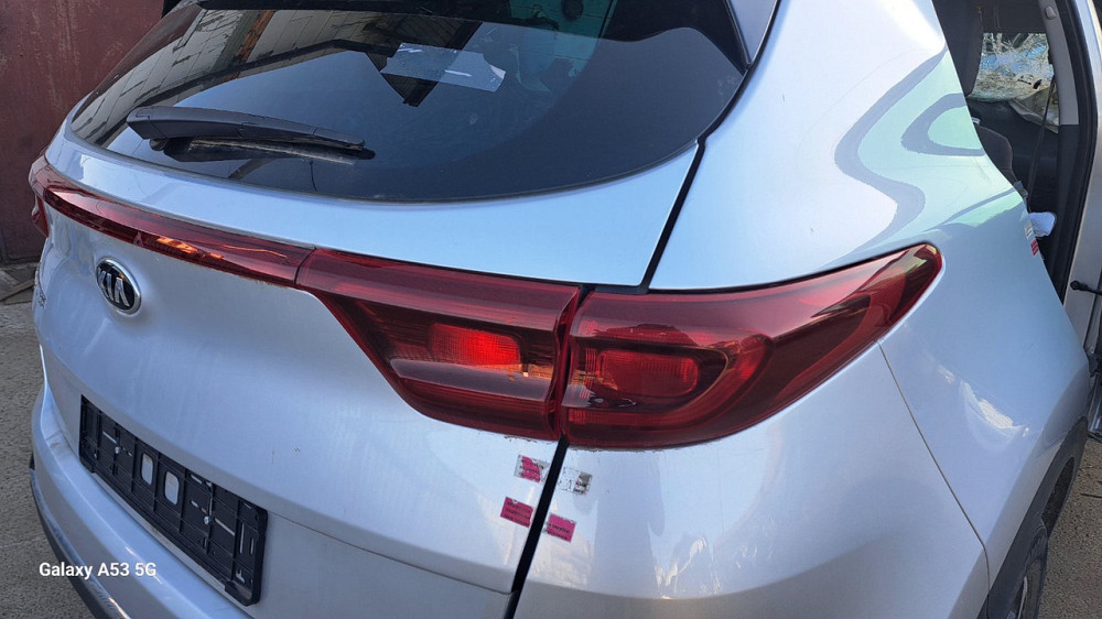 Задній правий ліхтар від Kia Sportage 2020 року Київ - фото 1