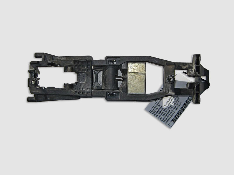 Mercedes-Benz  A2037600134 Рама передньої лівої ручки дверей без хрому C-Class W203 E-Class W211 Одеса - фото 1