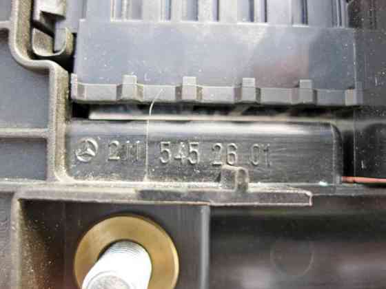 Mercedes-Benz  A2115452601 Передній блок силових запобіжників F33 ML W164 GL X164 R-Class W251 Одесса