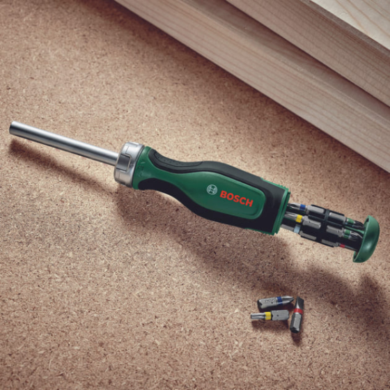 Отвертка Bosch с храповиком и 12 битами (1600A032V0) Киев