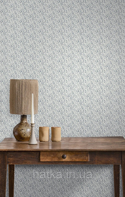 Шпалери вінілові на флізеліні Rasch County Living метрові квіти дрібні прованс сіро-блакитні на білому Київ - фото 1