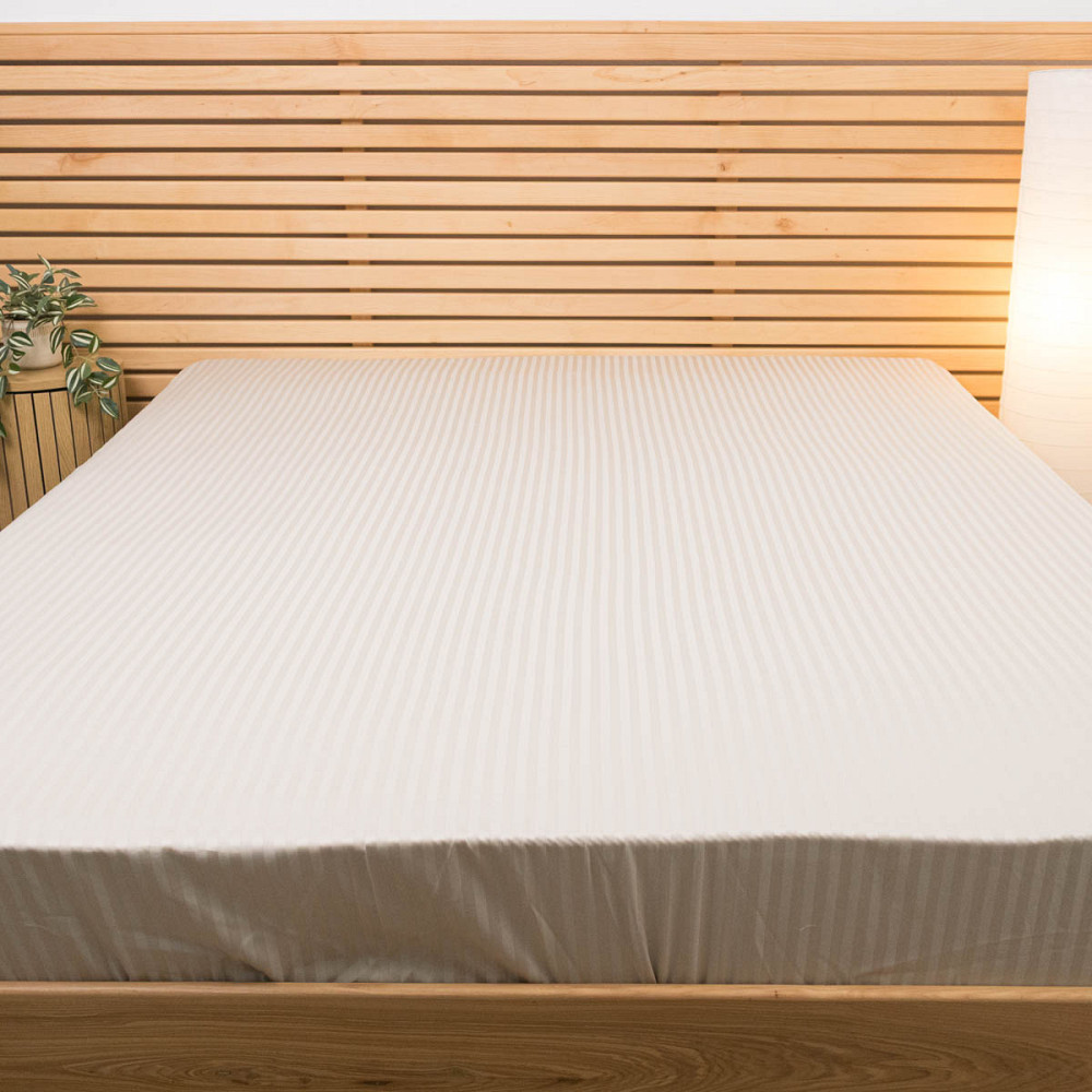 Простынь на резинке евро страйп-сатин 100% хлопок 200х200х30см 125г/м2 (Перламутровый) Сумы - изображение 1