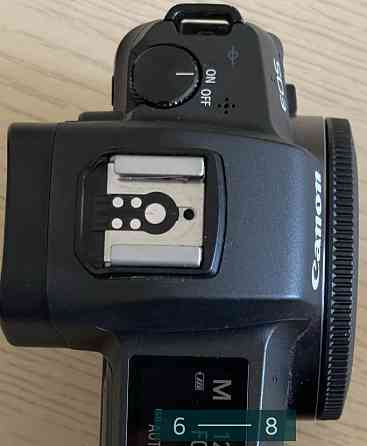 Фотоапарат Canon EOS R Київ