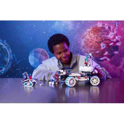 Конструктор LEGO Technic Лунный ровер Lunar Outpost. Космический корабль (42211) Винница