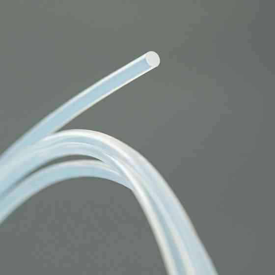 Трубка PTFE тефлоновая 1 м 2x4 мм, для филамента 1.75 мм 3D-печать температура -180~250°C Киев