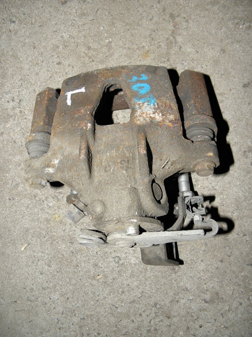 Супорт задній Renault Master 2000-2010 Ковель - изображение 1